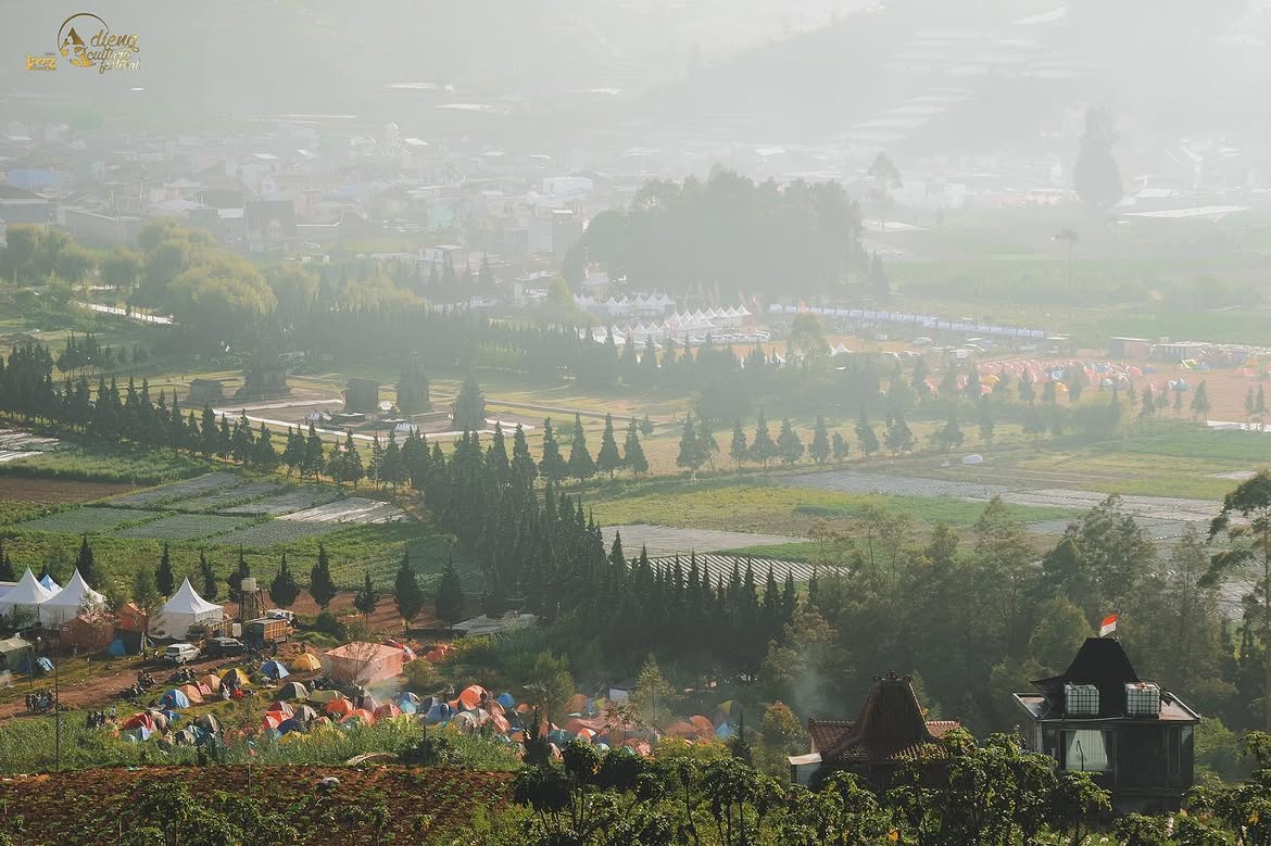Suasana Camping Ground Kailasa 2026, gambar 2